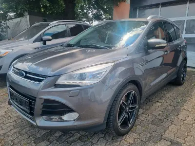 Gebraucht Ford Kuga 182 PS (133 kW) 2013 Grau SUV