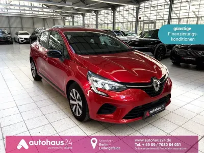 Gebraucht Renault Clio V Equilibre 91 PS (66 kW) 2023 Rot Limousine
