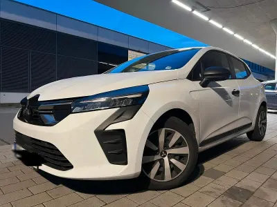 Gebraucht Mitsubishi Colt 67 PS (49 kW) 2024 Weiß Kleinwagen