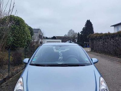 Grau Gebraucht 2009 Opel Corsa Edition Kleinwagen | 2.000 € (Fairer Preis)