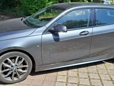 Gebraucht BMW 118 M Sport 136 PS (100 kW) 2021 Grau Limousine
