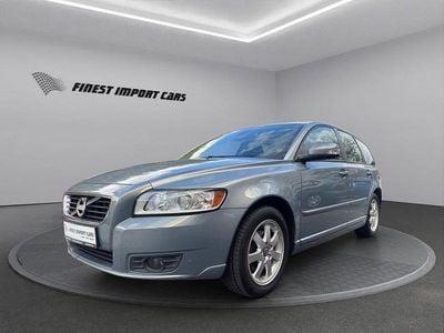 Gebraucht Volvo V50 145 PS (106 kW) 2011 Blau Kombi