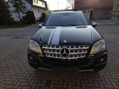Gebraucht Mercedes ML320 224 PS (164 kW) 2008 SUV