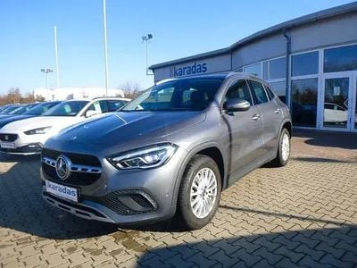 Usata Mercedes GLA200 163 CV (119 kW) 2020 Grigio SUV