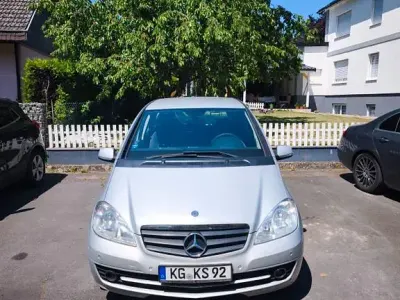 Gebraucht Mercedes A160 95 PS (69 kW) 2009 Silber Van / Kleinbus