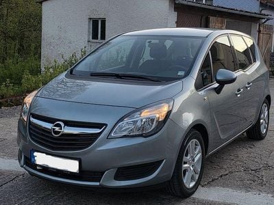 Usata Opel Meriva 101 CV (74 kW) 2014 Grigio Monovolume