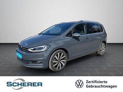 Gebraucht VW Touran Highline 150 PS (110 kW) 2021 Delfingrau metallic (metallic) Van / Kleinbus