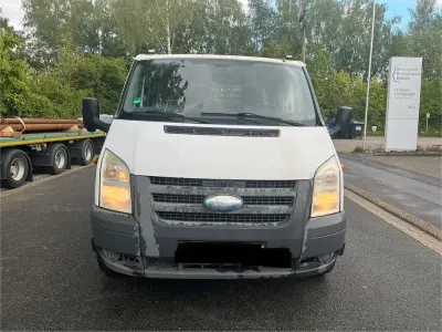 Gebraucht Ford Transit 143 PS (105 kW) 2010 Weiß SUV