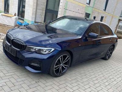 gebraucht BMW 320 d Lim. xDrive M Sport Live/Shadow-Line/LED