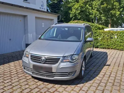 Gebraucht VW Touran 140 PS (102 kW) 2009 Grau Van / Kleinbus