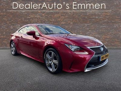 Gebraucht Lexus RC300h Business Edition 223 PS (164 kW) 2017 Rot Coupé