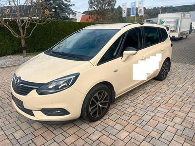Gebraucht Opel Zafira Edition 120 PS (88 kW) 2018 Van / Kleinbus