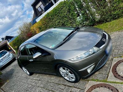 Second-hand Honda Civic Executive 140 CP (102 kW) 2007 Verde Hatchback