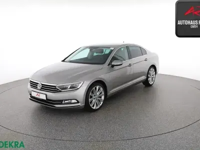 Usata VW Passat Highline 150 CV (110 kW) 2017 Argento Berlina