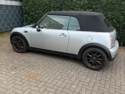 Gebraucht Mini One Cabriolet 90 PS (66 kW) 2005 Silber Cabrio