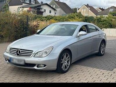 Gebraucht Mercedes CLS350 272 PS (200 kW) 2004 Silber Coupé