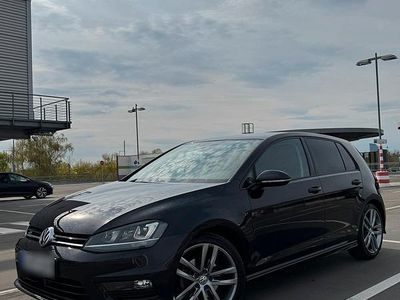 Usata VW Golf VII R-line 150 CV (110 kW) 2015 Nero Berlina