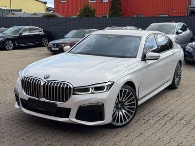 Gebraucht BMW 745e M Sport 286 PS (210 kW) 2020 Weiß Limousine