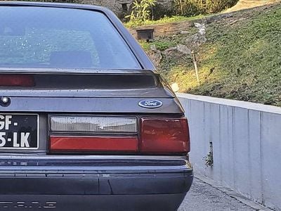 Grau Gebraucht 1991 Ford Mustang | 18.000 €