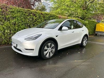 Second-hand Tesla Model Y 378 kW (514 CP) 2023 Alb SUV