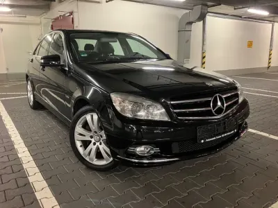 Gebraucht Mercedes C350 Avantgarde 231 PS (169 kW) 2011 Schwarz Limousine