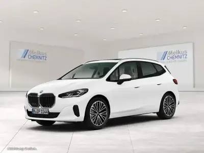 Gebraucht BMW 218 Sport Line 135 PS (99 kW) 2025 Alpinweiß uni Van / Kleinbus
