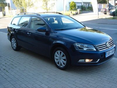 gebraucht VW Passat Passat VariantVARIANT TRENDLINE 1,4 TSI+KLIMA+SAUBER !!