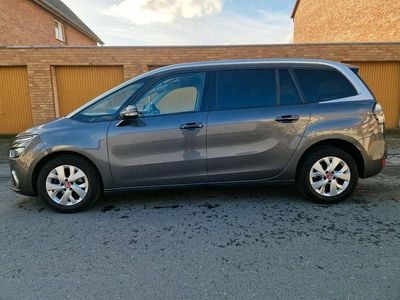 Grau Gebraucht 2017 Citroën Grand C4 Picasso Van / Kleinbus | 10.499 € (Fairer Preis)