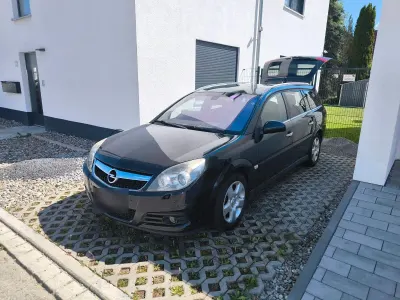 Gebraucht Opel Vectra Cosmo 184 PS (135 kW) 2008 Schwarz Kombi