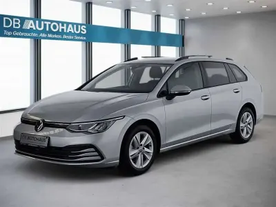Gebraucht VW Golf VIII Life 110 PS (80 kW) 2024 Silber Kombi