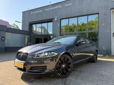 Gebraucht Jaguar XF 200 PS (147 kW) 2014 Grau Limousine