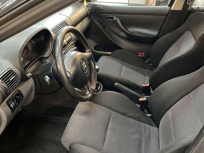 Gebraucht Seat Leon 105 PS (77 kW) 2002 Schwarz Kleinwagen