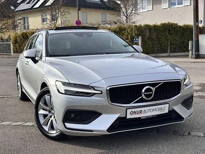 Gebraucht Volvo V60 Momentum 197 PS (144 kW) 2021 Silber Kombi