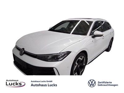 Usata VW Passat R-line 150 CV (110 kW) 2025 Bianco Station wagon
