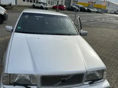 Gebraucht Volvo 850 144 PS (105 kW) 1993 Silber Limousine