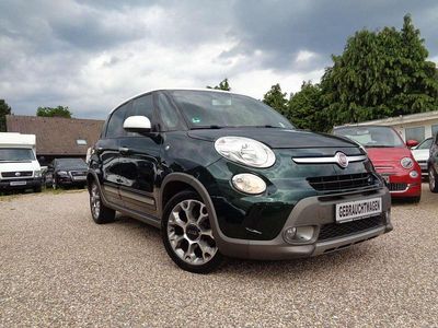 Grün Gebraucht 2015 Fiat 500L Trekking Van / Kleinbus | 6.800 € (Fairer Preis)