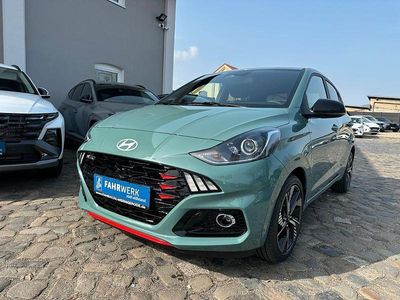 Neu Hyundai i10 N Line 90 PS (66 kW) 2025 Grün Kleinwagen