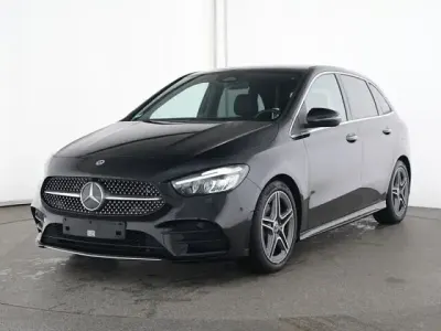 Gebraucht Mercedes B200 AMG line 163 PS (119 kW) 2025 Schwarz Van / Kleinbus