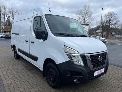 Nissan NV400
