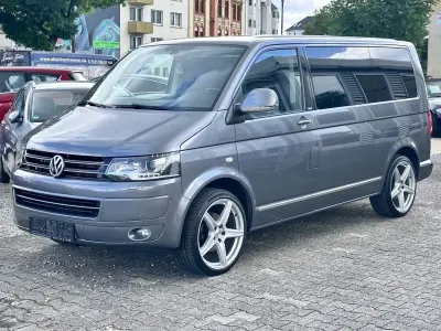 Gebraucht VW Multivan Cup 140 PS (102 kW) 2015 Grau Van / Kleinbus