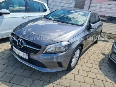 Brugt Mercedes A180 122 HK (89 kW) 2016 Grå Sedan