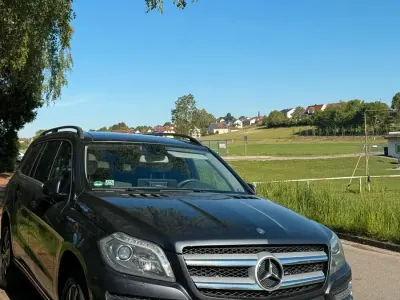 Gebraucht Mercedes GL350 258 PS (189 kW) 2015 Silber SUV