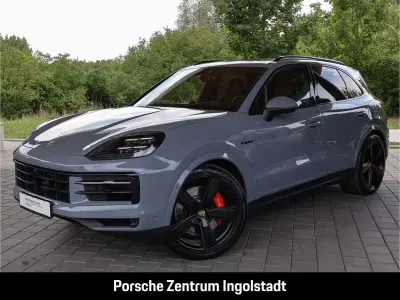 Gebraucht Porsche Cayenne S E-Hybrid 519 PS (381 kW) 2025 Grau SUV