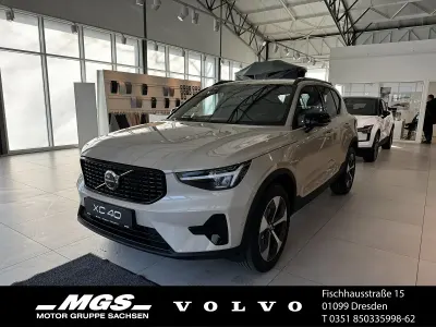Gebraucht Volvo XC40 Plus 163 PS (119 kW) 2026 Sand dune / metallic SUV