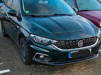Grün Gebraucht 2019 Fiat Tipo Kombi | 14.500 € (Teuer)