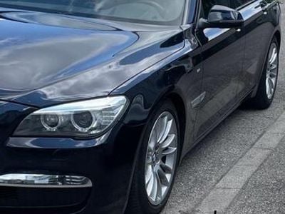 BMW 730