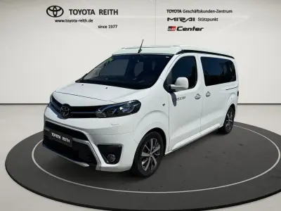 Gebraucht Toyota Proace Verso Comfort 177 PS (130 kW) 2019 Schaumweiß Van / Kleinbus
