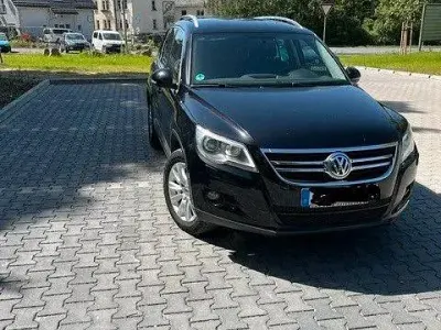 Gebraucht VW Tiguan Sportline 140 PS (102 kW) 2010 Schwarz SUV
