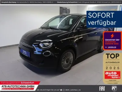 Gebraucht Fiat 500e Style 86 kW (118 PS) 2024 Onyx schwarz Kleinwagen