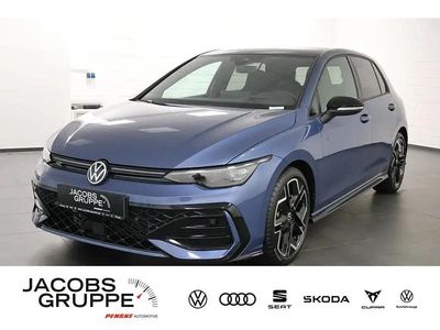 Blau Gebraucht 2025 VW Golf Style Limousine | 32.439 € (Etwas zu teuer)
